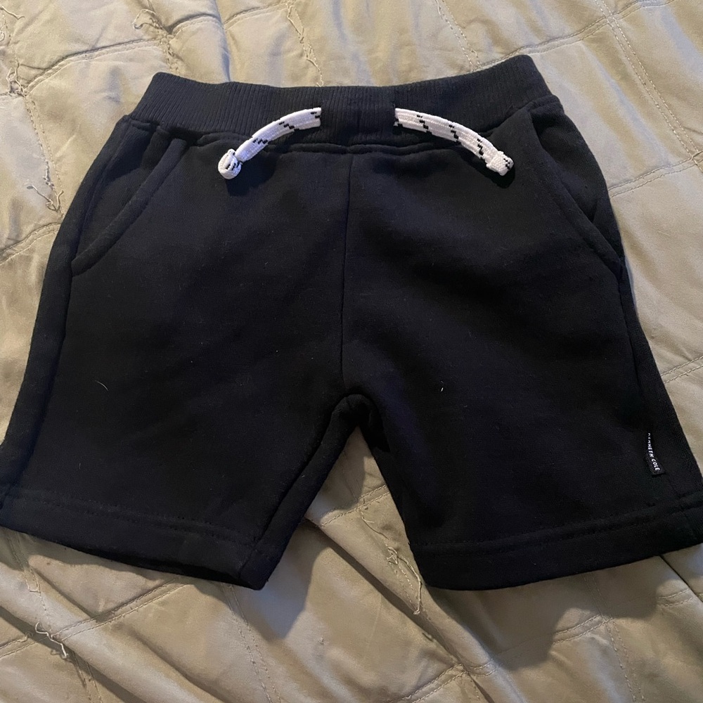 Kenneth Cole Black Athletic Shorts with Elastic Waistband